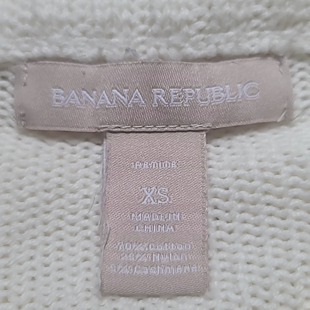 Banana Republic Cream Ribbed Crewneck Sweater with Subtle Sequins - Picture 7 of 7
